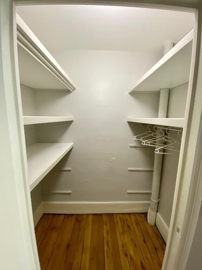 Grand Appartement De Caractere Au Coeur De Ville Moulins  Luaran gambar